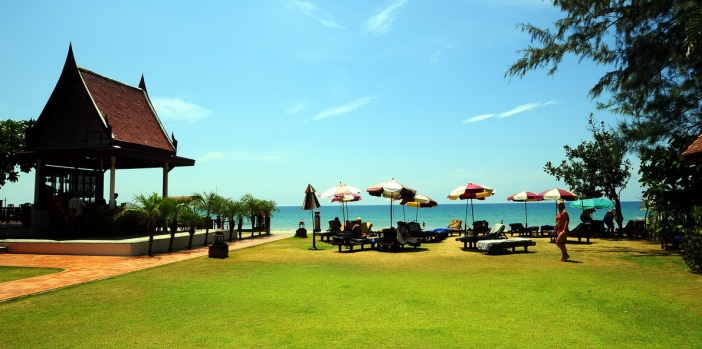 lanta-resort-koh-lanta-beach
