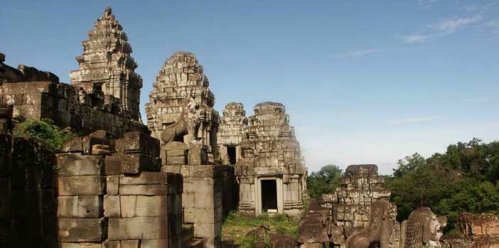 bakheng-hill-siem-reap