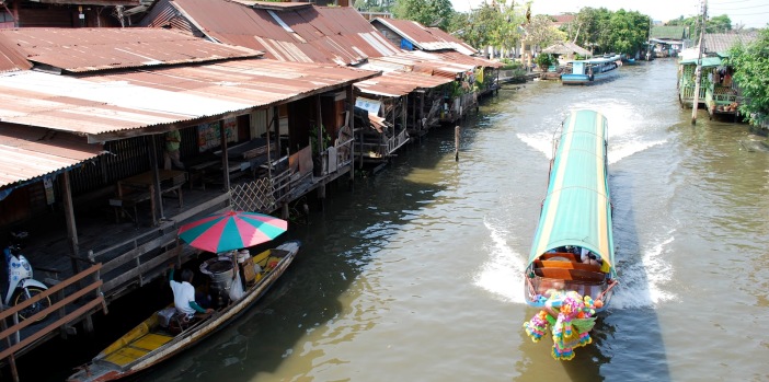 canal-tour-bangkok-thailand