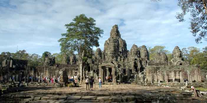 2018911151321-bayon-temple-angkor-siema-reap
